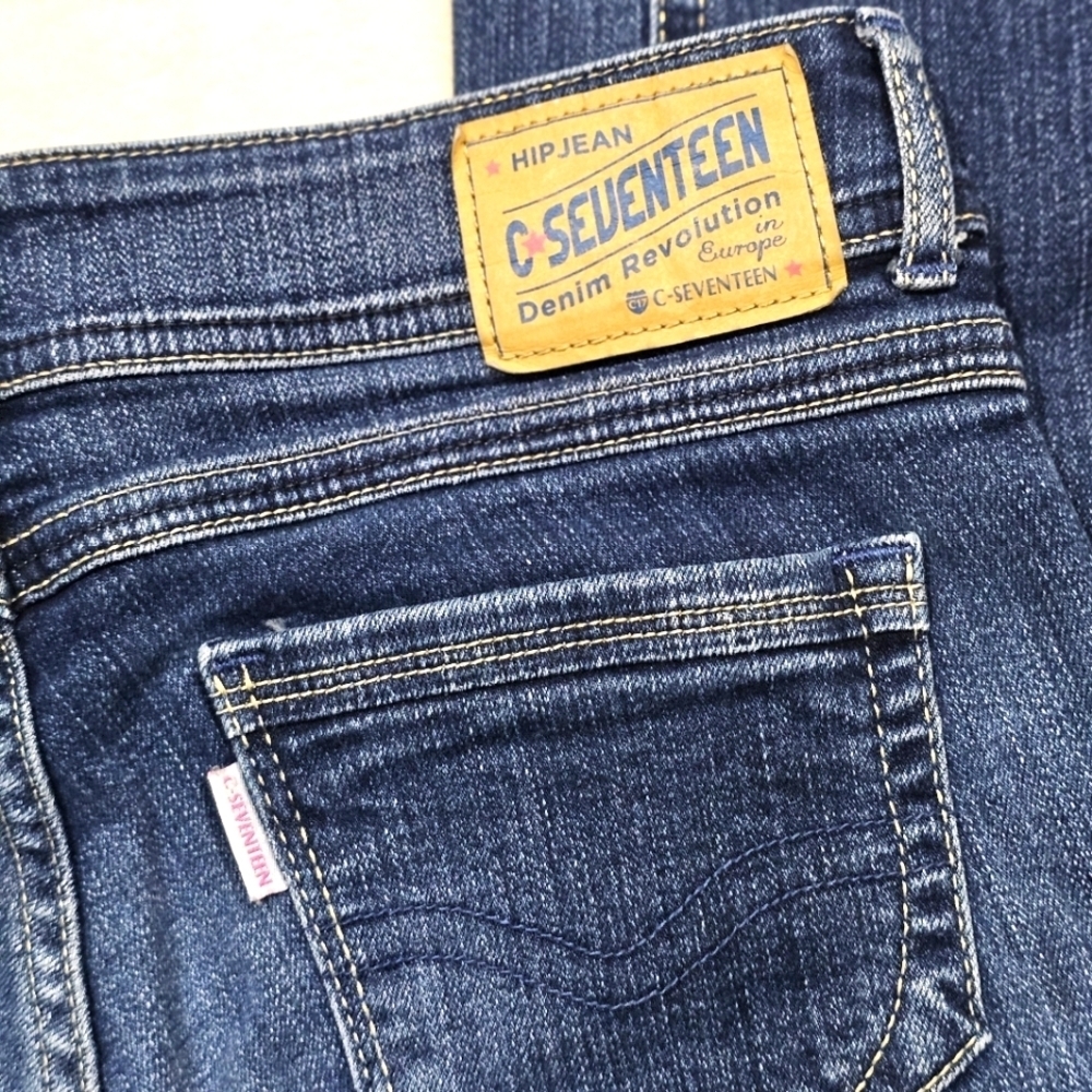 C‑SEVENTEEN ✦ Embroidered Straight‑Leg Jeans ✦ Blue Wash Low‑Rise Stretch Denim - Picture 6 of 14